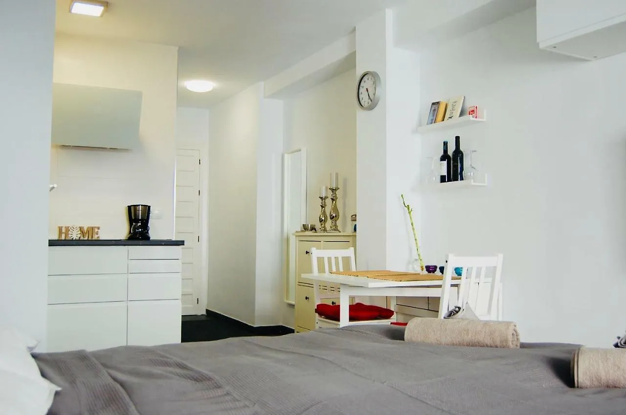 Edf Malaga Apartment Nerja